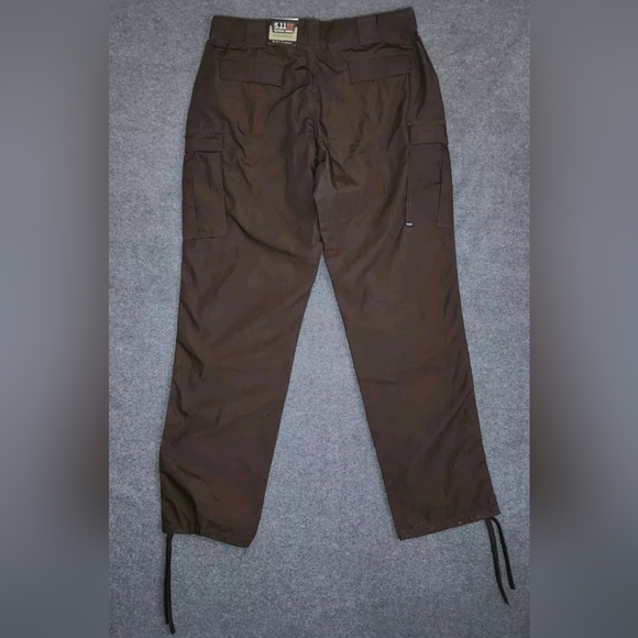 5.11 Tactical Men's XL Ripstop Teflon Polycotton Performance Pants Brown NWT - Picture 2 of 5